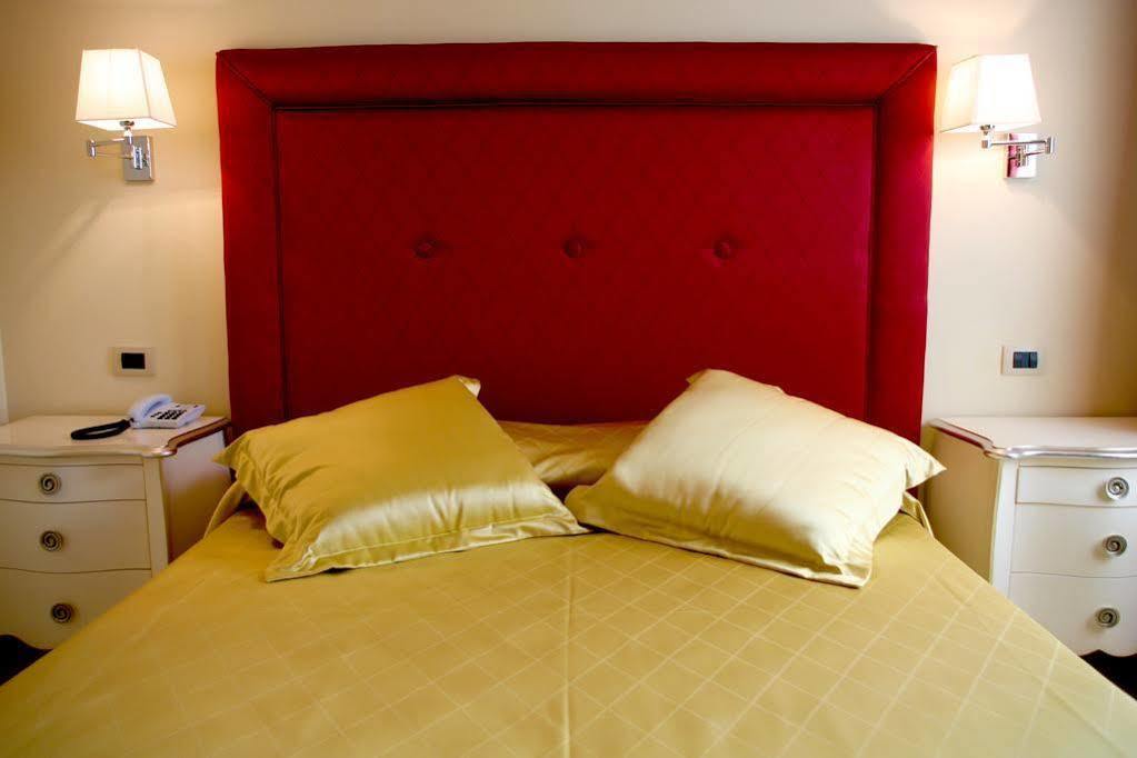 Residence Diamanterosso Terni Eksteriør billede